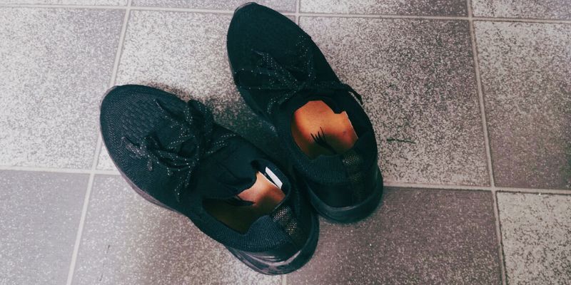 軽さと履き心地に驚いたワークマンのスニーカーアスレシューズハイバウンス